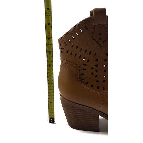 Marc Fisher Elyma Pointed Toe Western Tan Leather Booties Womens 8.5M New $199 - Picture 8 of 11